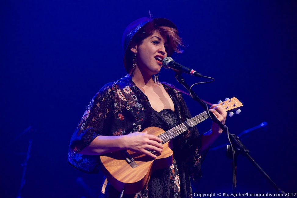 Lynn Cardona, Aladdin Theater, photo by John Alcala