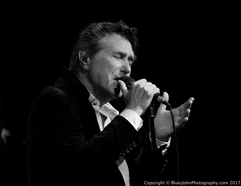 Bryan Ferry, Arlene Schnitzer Concert Hall, photo by John Alcala