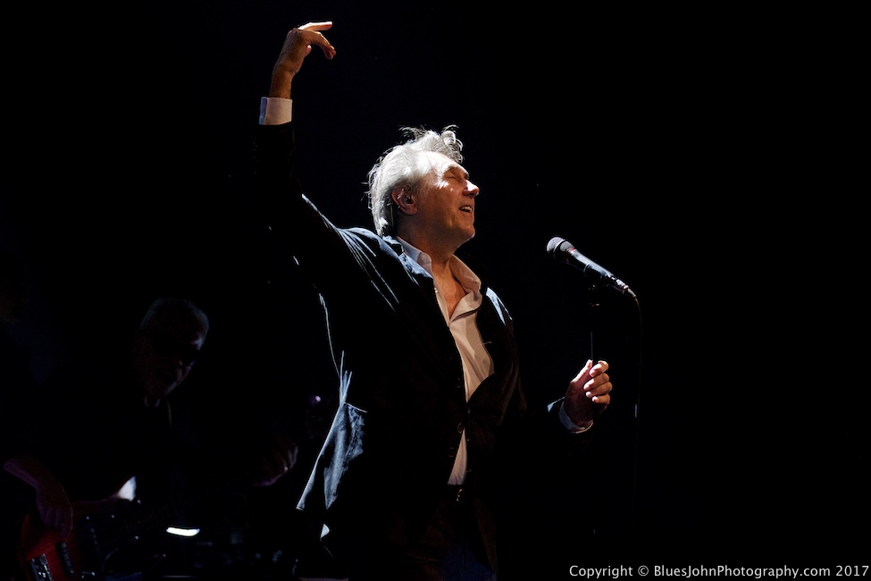 Bryan Ferry, Arlene Schnitzer Concert Hall, photo by John Alcala