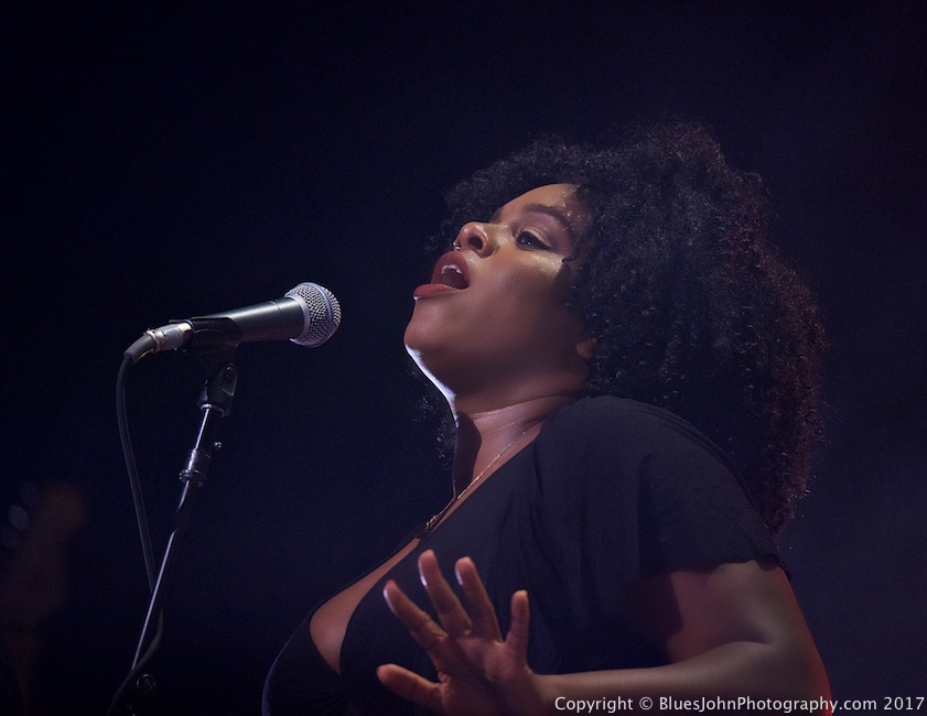 Bryan Ferry, Arlene Schnitzer Concert Hall, photo by John Alcala