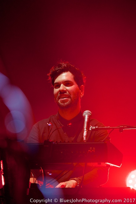 Bryan Ferry, Arlene Schnitzer Concert Hall, photo by John Alcala