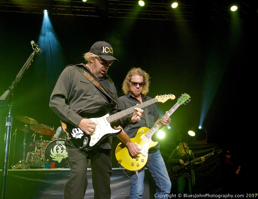 Hank Williams Jr., Moda Center, Rose Quarter, photo by John Alcala