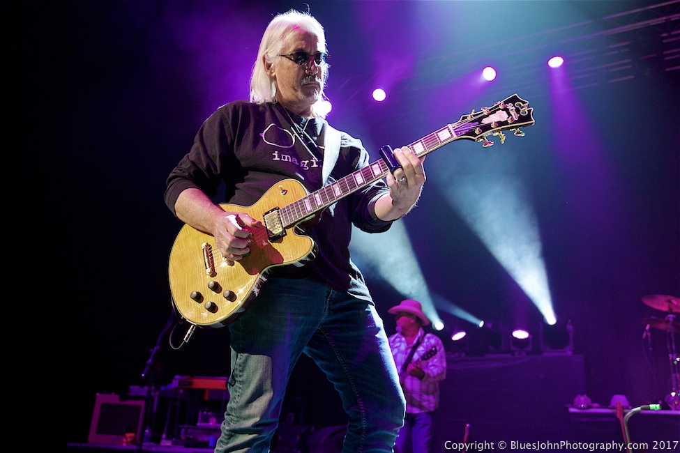 Hank Williams Jr., Moda Center, Rose Quarter, photo by John Alcala