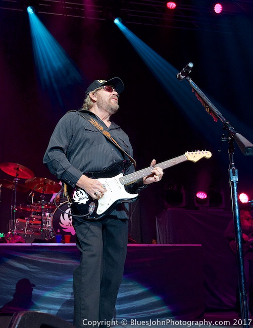 Hank Williams Jr., Moda Center, Rose Quarter, photo by John Alcala