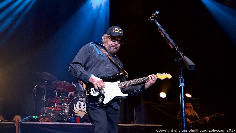 Hank Williams Jr., Moda Center, Rose Quarter, photo by John Alcala
