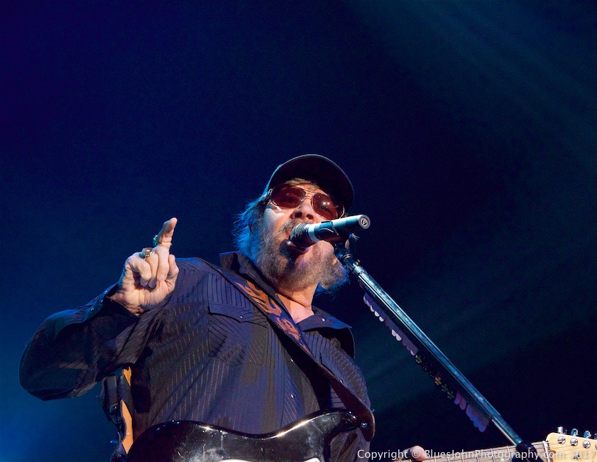 Hank Williams Jr., Moda Center, Rose Quarter, photo by John Alcala