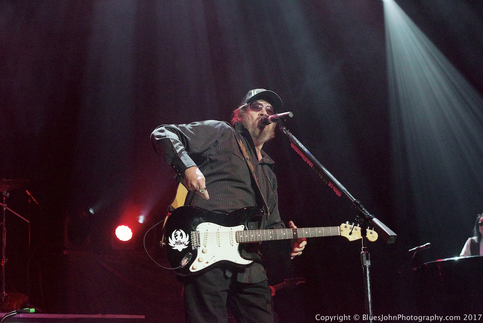 Hank Williams Jr., Moda Center, Rose Quarter, photo by John Alcala