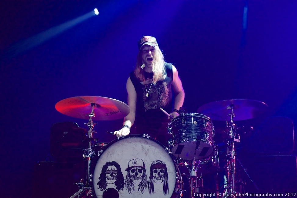 The Cadillac Three, Moda Center, Rose Quarter, photo by John Alcala