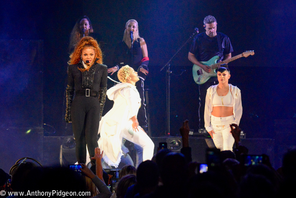 Janet Jackson, Moda Center, Rose Quarter, photo by Anthony Pidgeon