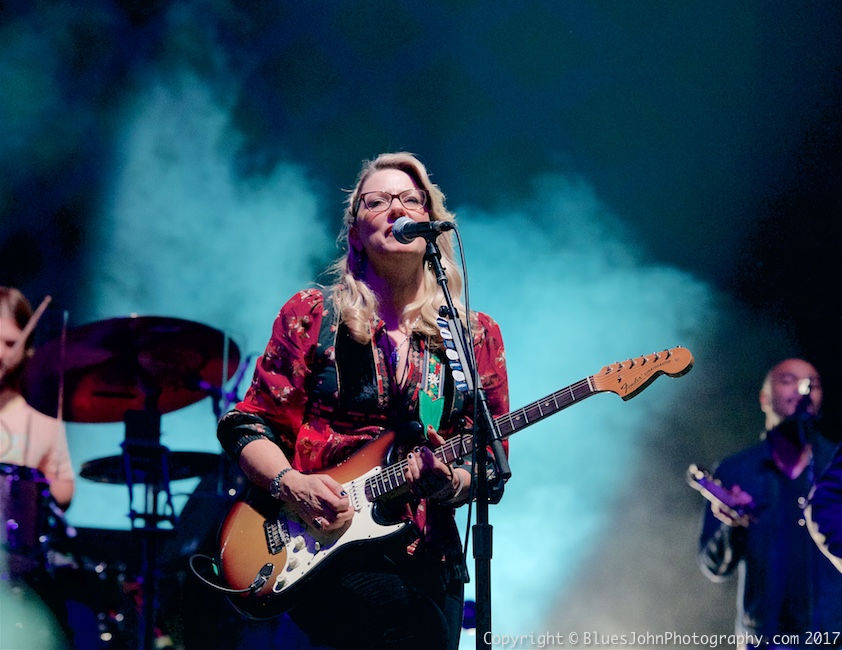 Tedeschi Trucks Band, Keller Auditorium, Portland'5 Centers for the Arts, photo by John Alcala