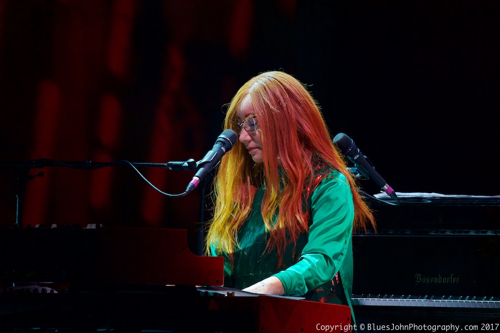 Tori Amos, Arlene Schnitzer Concert Hall, Portland'5 Centers for the Arts, photo by John Alcala