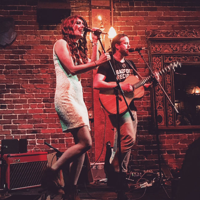 Fox and Bones, White Eagle Saloon, Portland's Folk Festival, photo by Various Photographers