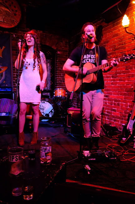 Fox and Bones, White Eagle Saloon, Portland's Folk Festival, photo by Various Photographers