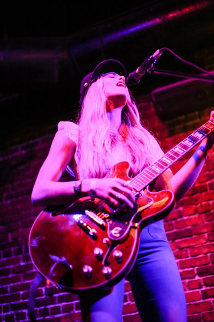 Haley Johnsen, White Eagle Saloon, Portland's Folk Festival, photo by Various Photographers