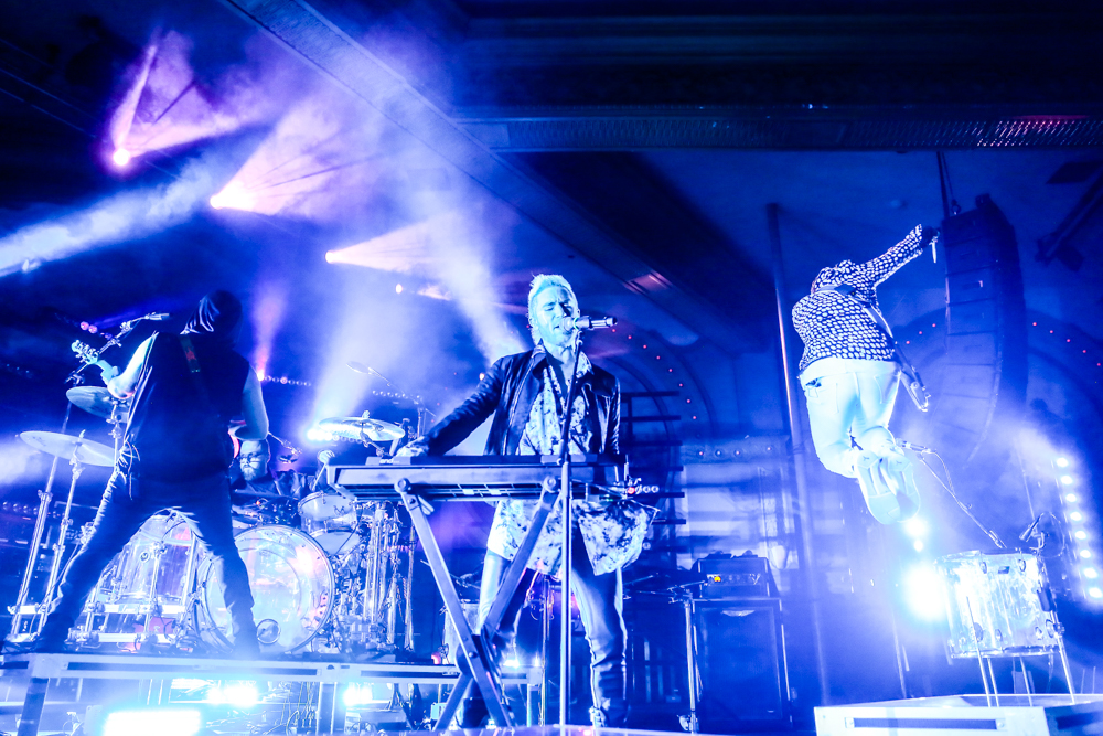Walk The Moon, Crystal Ballroom, photo by Sydnie Kobza