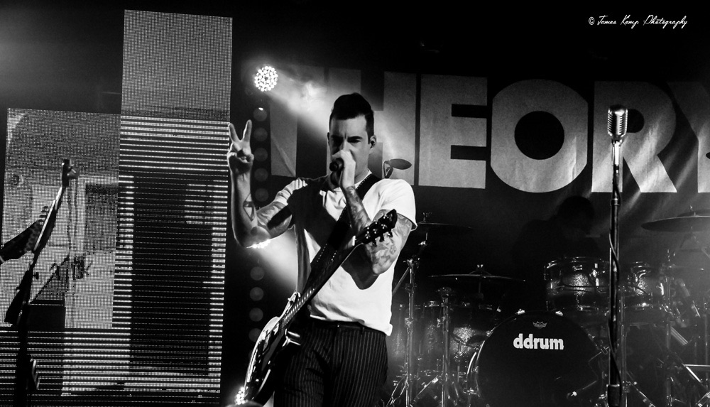 Theory of a Deadman, Wonder Ballroom, photo by James Kemp