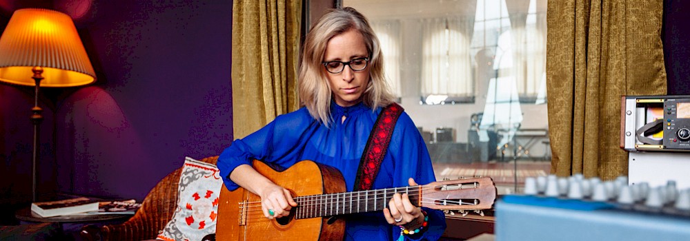Laura Veirs, Jason Quigley Photography, The Hallowed Halls, photo by Jason Quigley