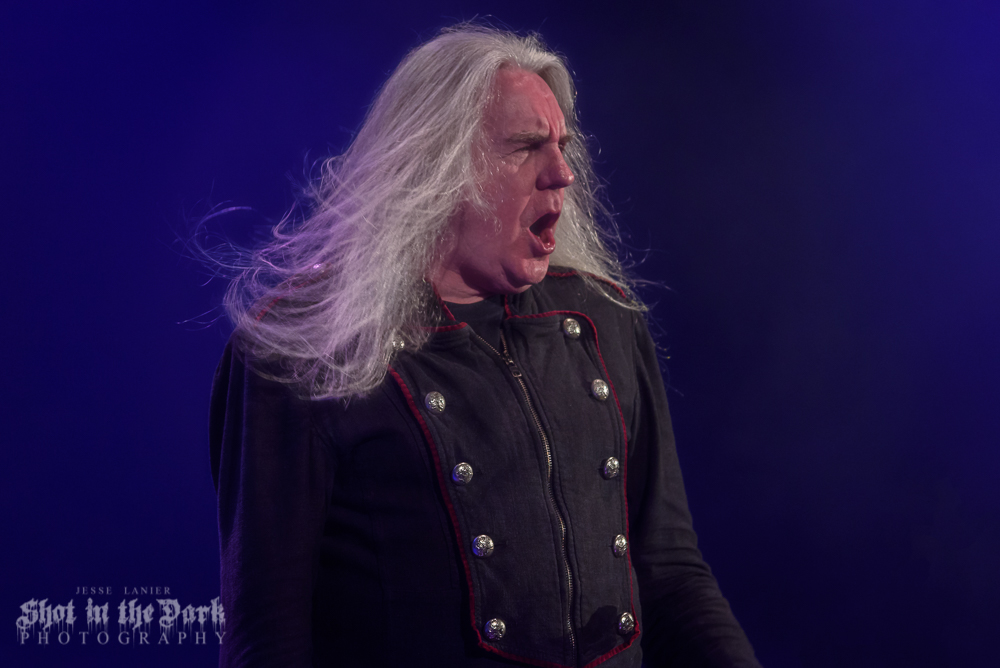 Saxon, ShoWare Center, photo by Jesse Lanier