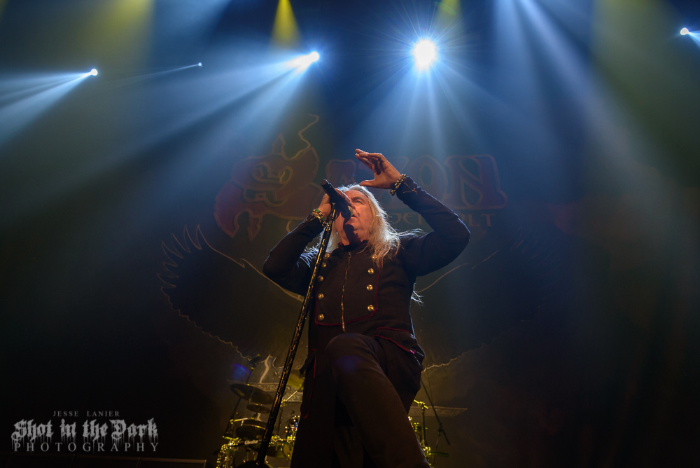 Saxon, ShoWare Center, photo by Jesse Lanier