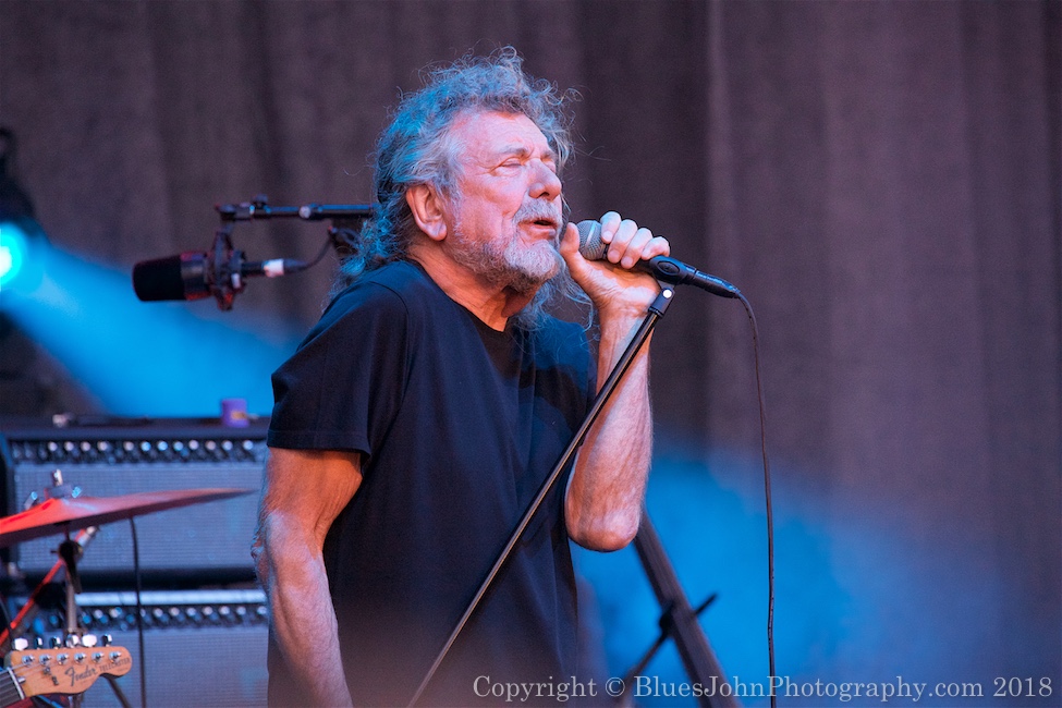 Photos of Robert Plant and the Sensational Space Shifters with Lucinda ...