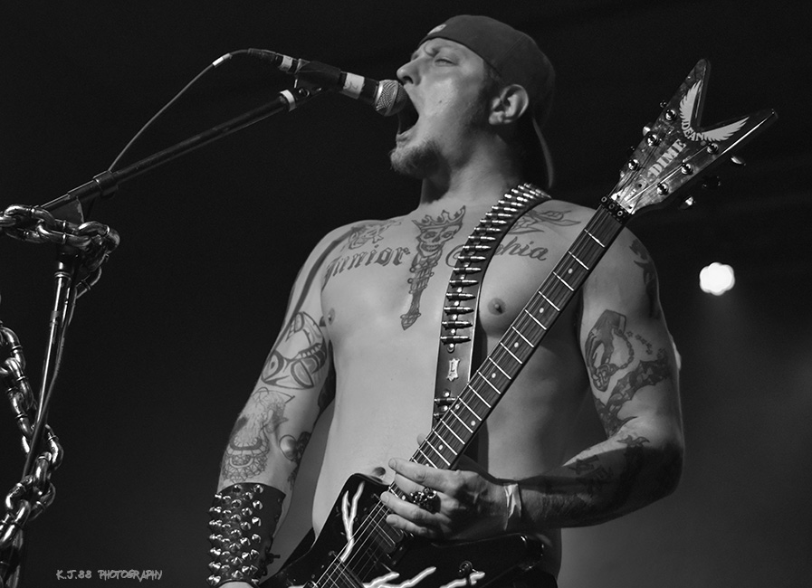 Chainbound, Hawthorne Theatre, photo by Kevin Pettigrew