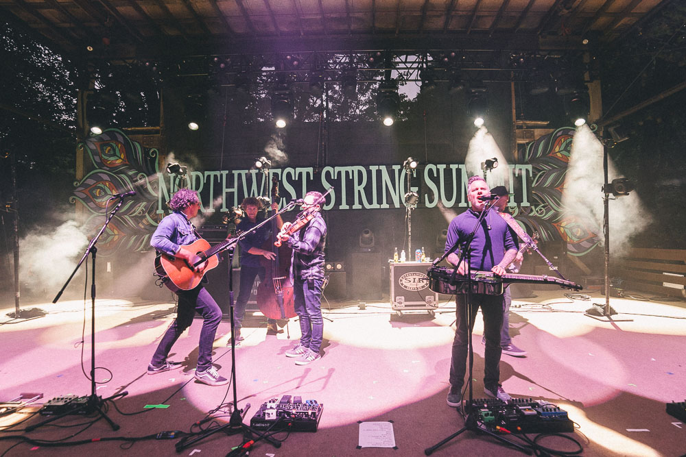 The Infamous Stringdusters, Horning's Hideout, Northwest String Summit, photo by Blake Sourisseau