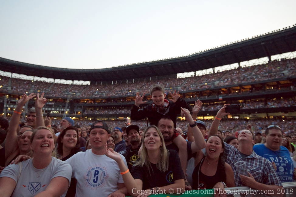 Photos Of Pearl Jam At Safeco Field On August 8, 2018 | Vortex Music ...