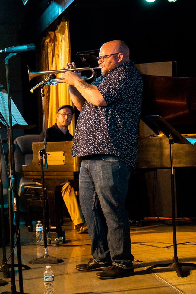 Farnell Newton, Montavilla Jazz Festival, photo by Elbert Giron