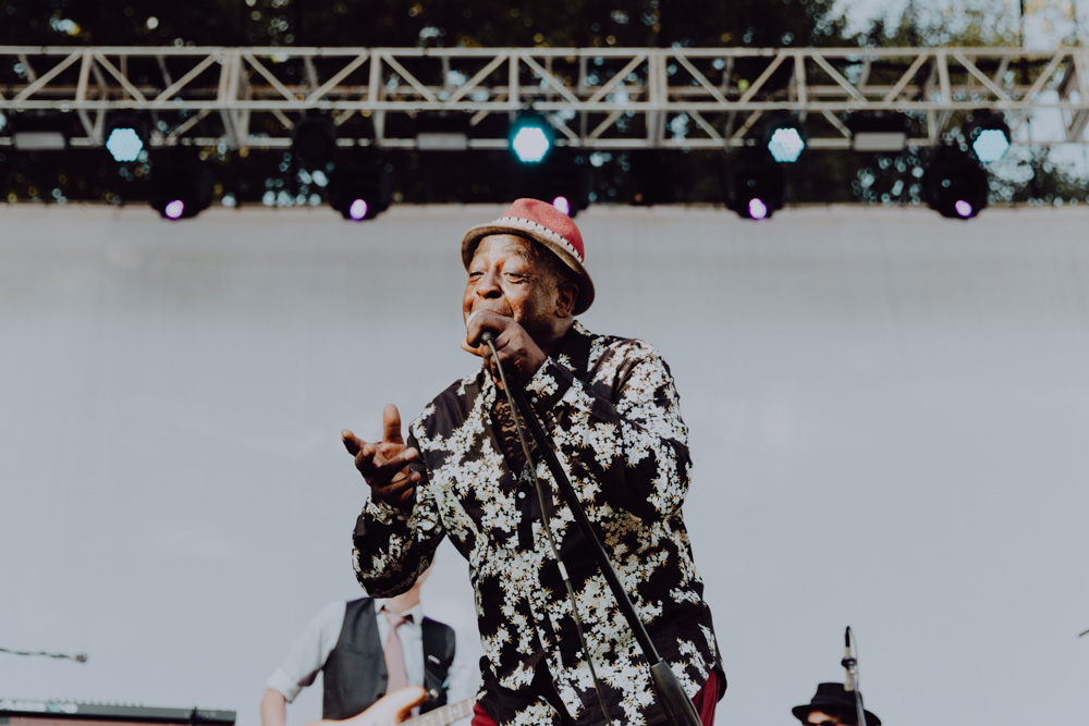 Ural Thomas & The Pain, Edgefield Amphitheater, photo by Sydnie Kobza