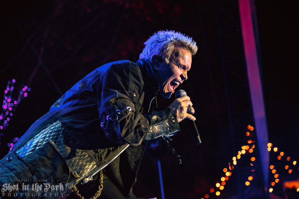 Billy Idol, Oregon Zoo Amphitheatre, photo by Jesse Lanier
