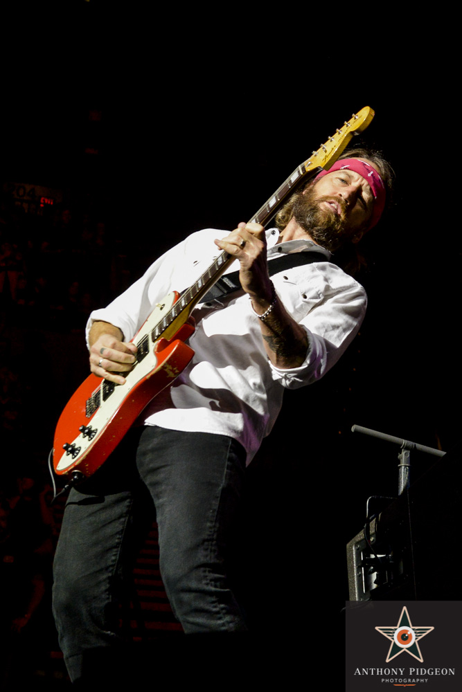 Foo Fighters, Moda Center, photo by Anthony Pidgeon