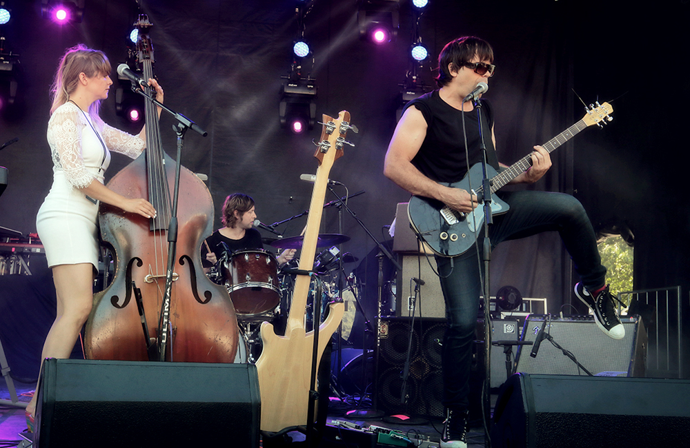 Modern Kin, MusicfestNW, Tom McCall Waterfront Park, photo by Autumn Andel