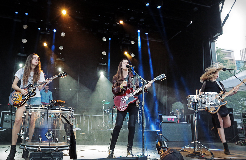 HAIM, MusicfestNW, Tom McCall Waterfront Park, photo by Autumn Andel