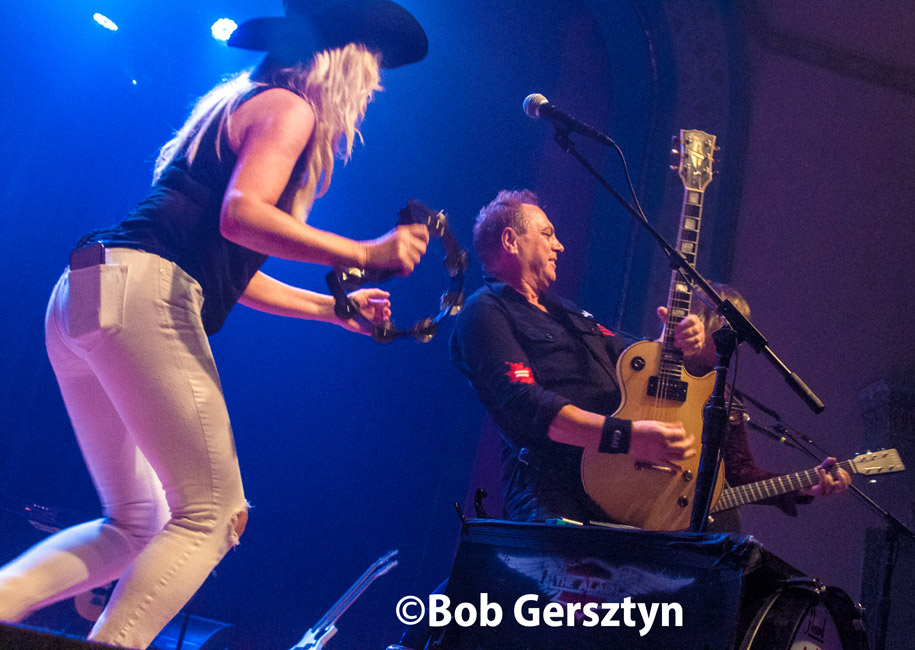 The Alarm, Aladdin Theater, photo by Bob Gersztyn