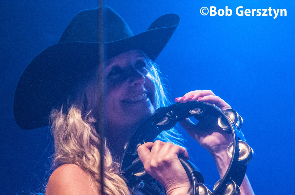 The Alarm, Aladdin Theater, photo by Bob Gersztyn