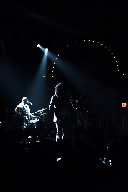Khruangbin, Crystal Ballroom, photo by Ignacio Quintana