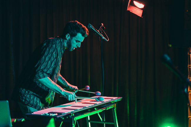 Galaxe, Jack London Revue, photo by Andrew Wallner