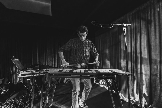 Galaxe, Jack London Revue, photo by Andrew Wallner