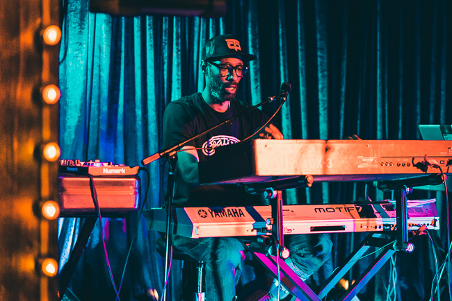 Tony Ozier, Jack London Revue, photo by Andrew Wallner