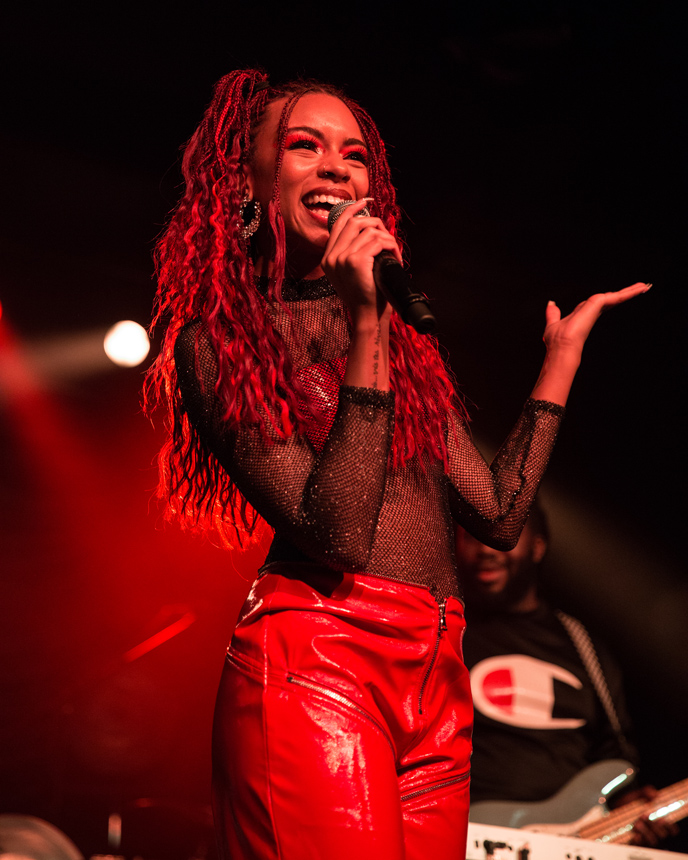 Photos of Jorja Smith and Ravyn Lenae at Roseland Theater on Nov. 21 ...