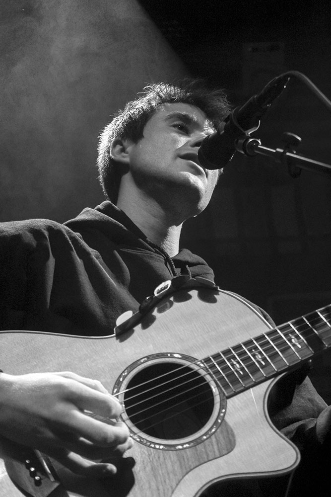 Alec Benjamin, Holocene, photo by Emma Davis