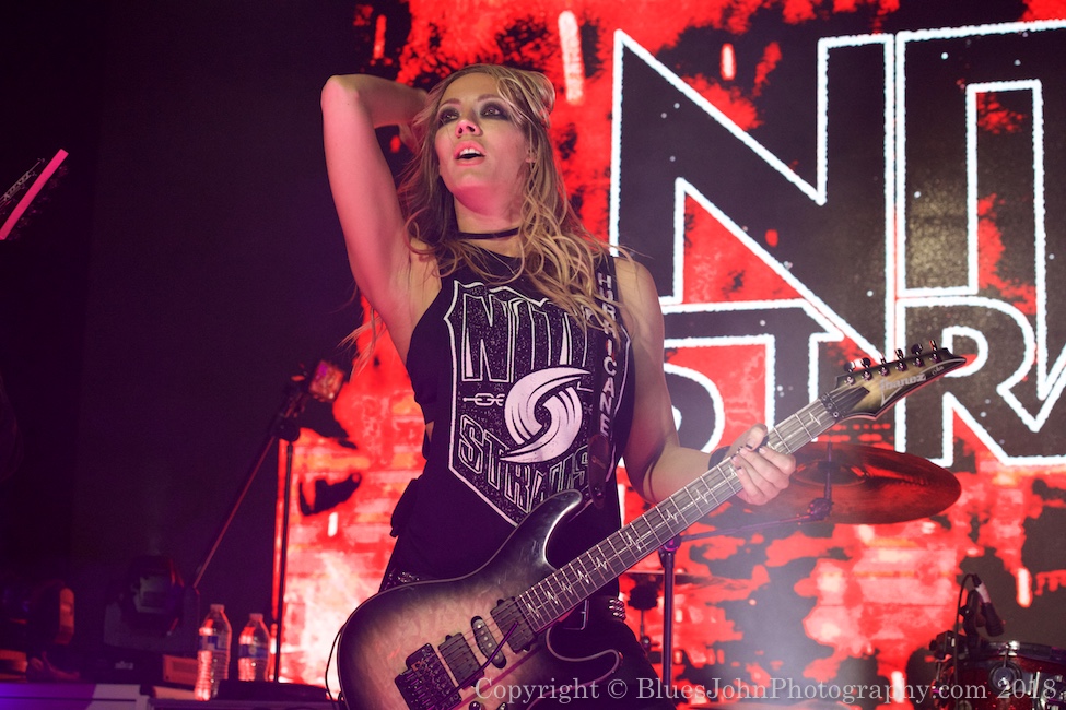 Nita Strauss, Paris Theatre [CLOSED], photo by John Alcala