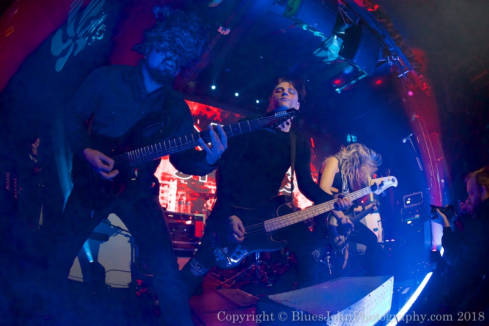 Nita Strauss, Paris Theatre [CLOSED], photo by John Alcala