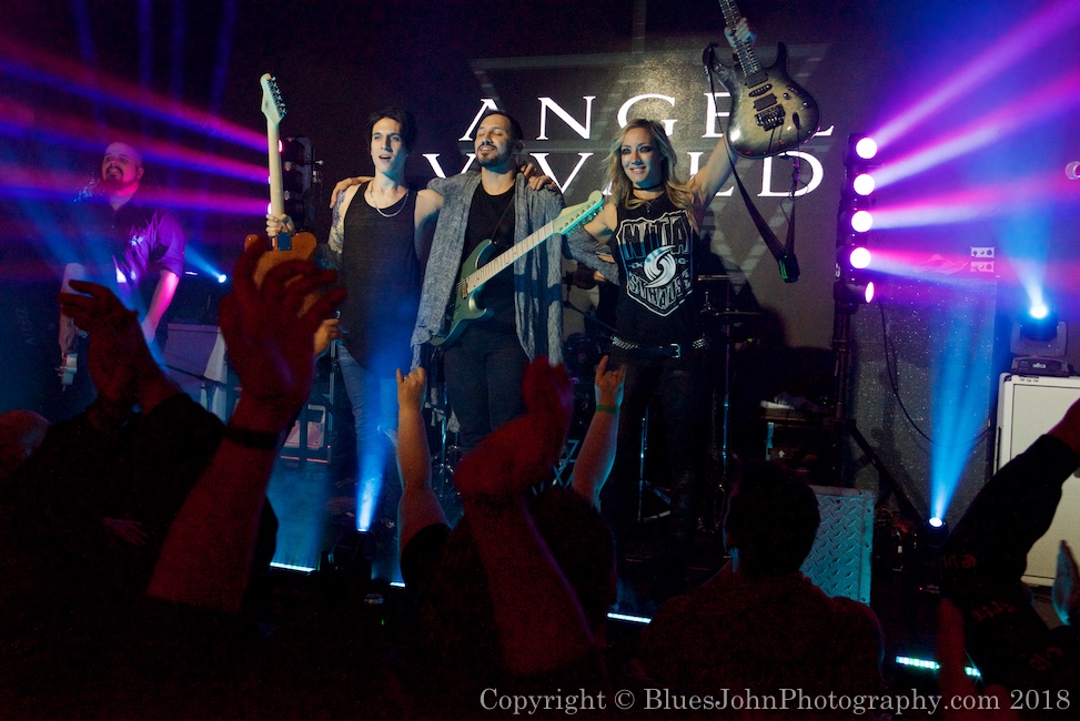 Nita Strauss, Angel Vivaldi, Jacky Vincent, Paris Theatre [CLOSED], photo by John Alcala